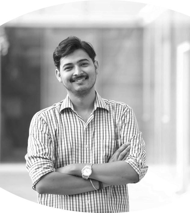 Divanshu Solinas Founder